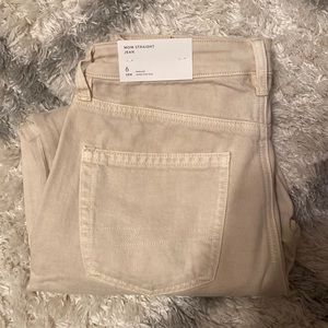 American Eagle Mom Straight Jean